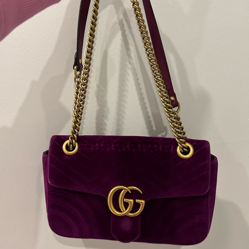 Authentic Gucci Marmont Velvet RUBIN